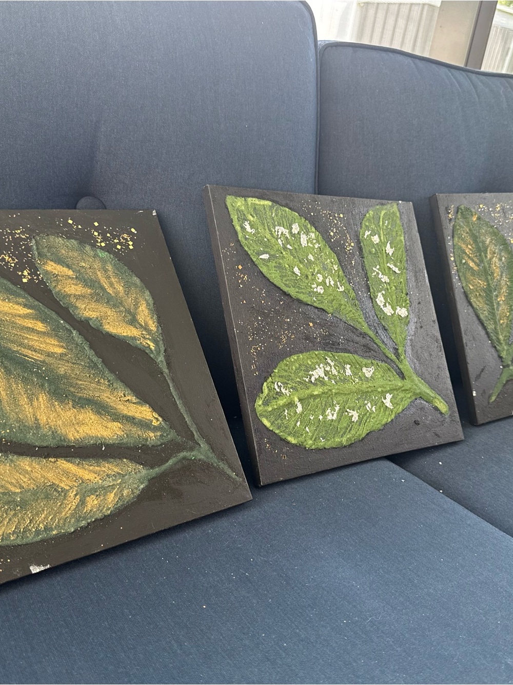 Handcrafted Leaf Canvas Wall Art - Green and Gold